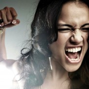 MICHELLE RODRIGUEZ Comes Back To Life In FAST & FURIOUS 6 !! [Featurette]